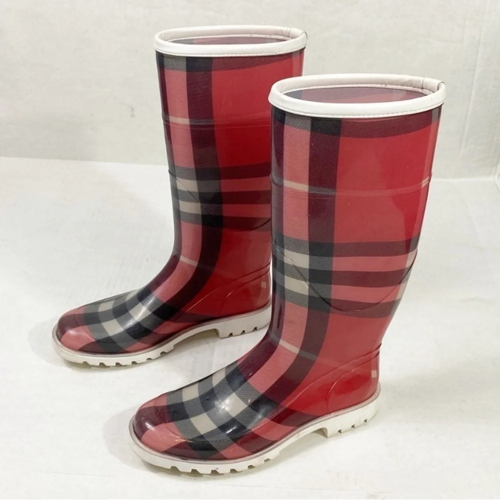 BURBERRY Check Rain Boots Red